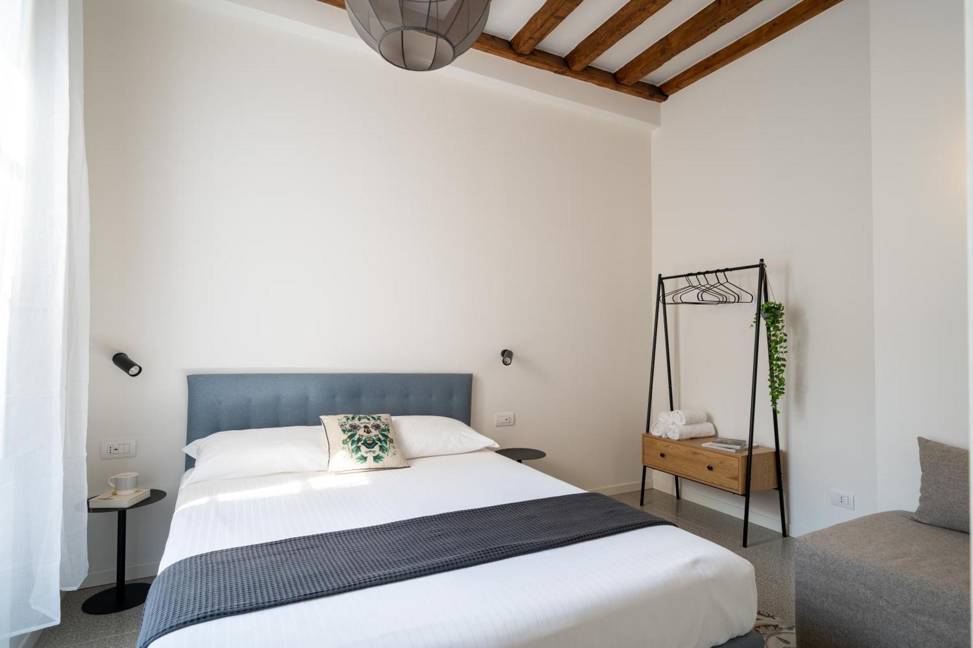 Navigli - Vigevano 45 & Casale 3A Studios Milano Værelse billede